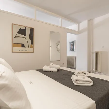 Apartment Elegant - *